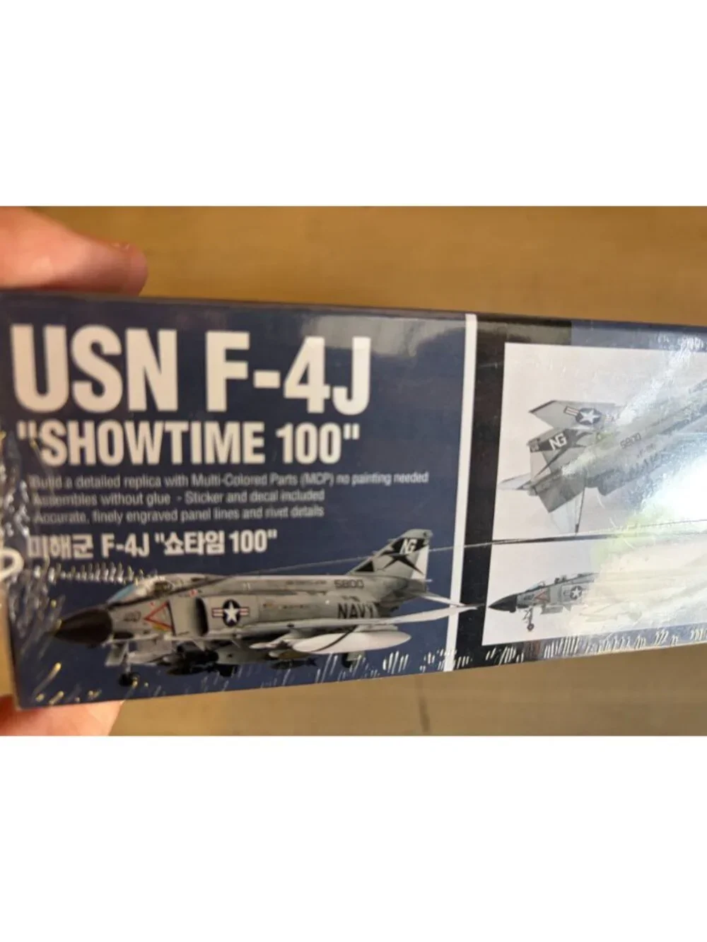 Academy 12515 1/72 USN F-4J Phantom II Showtime 100 MCP Plastic Model Jet Kit